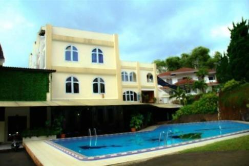 Grand Prioritas Hotel Bogor Bagian luar foto