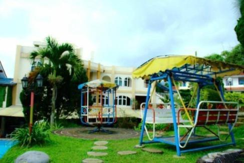 Grand Prioritas Hotel Bogor Bagian luar foto